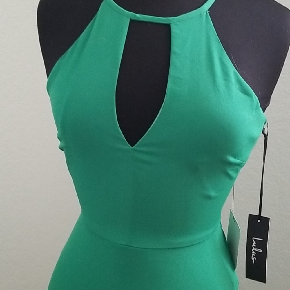 Formal dress - Picture 3 of 3